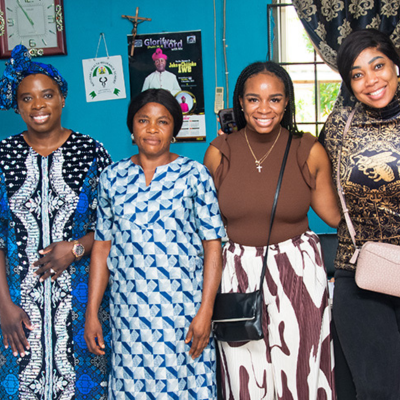 School of Nursing faculty and students with colleagues from Nigeria